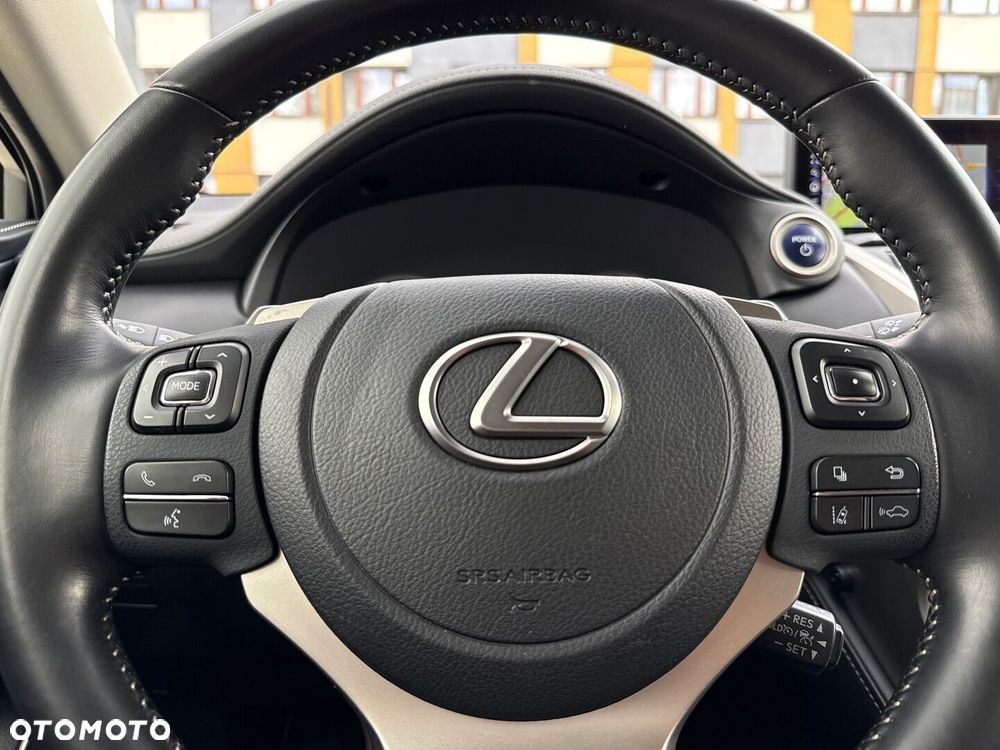 Lexus NX 300h F Impression AWD - 17