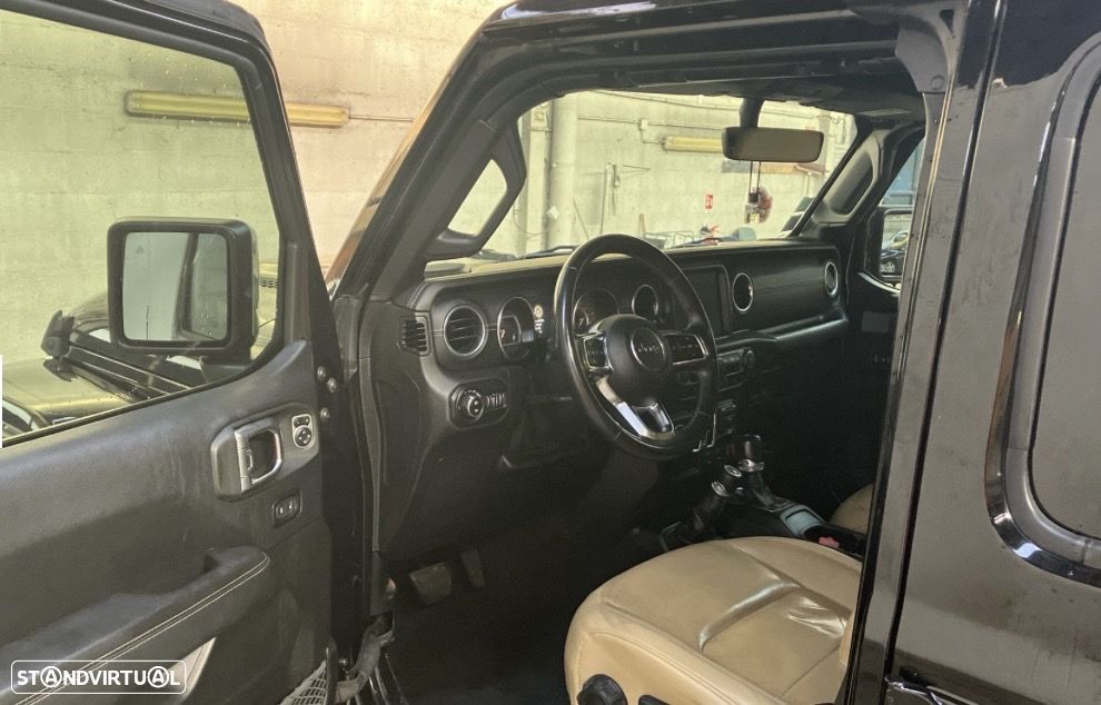 Jeep Wrangler 2.2 CRDi Hardtop AWD Auto Sahara - 10