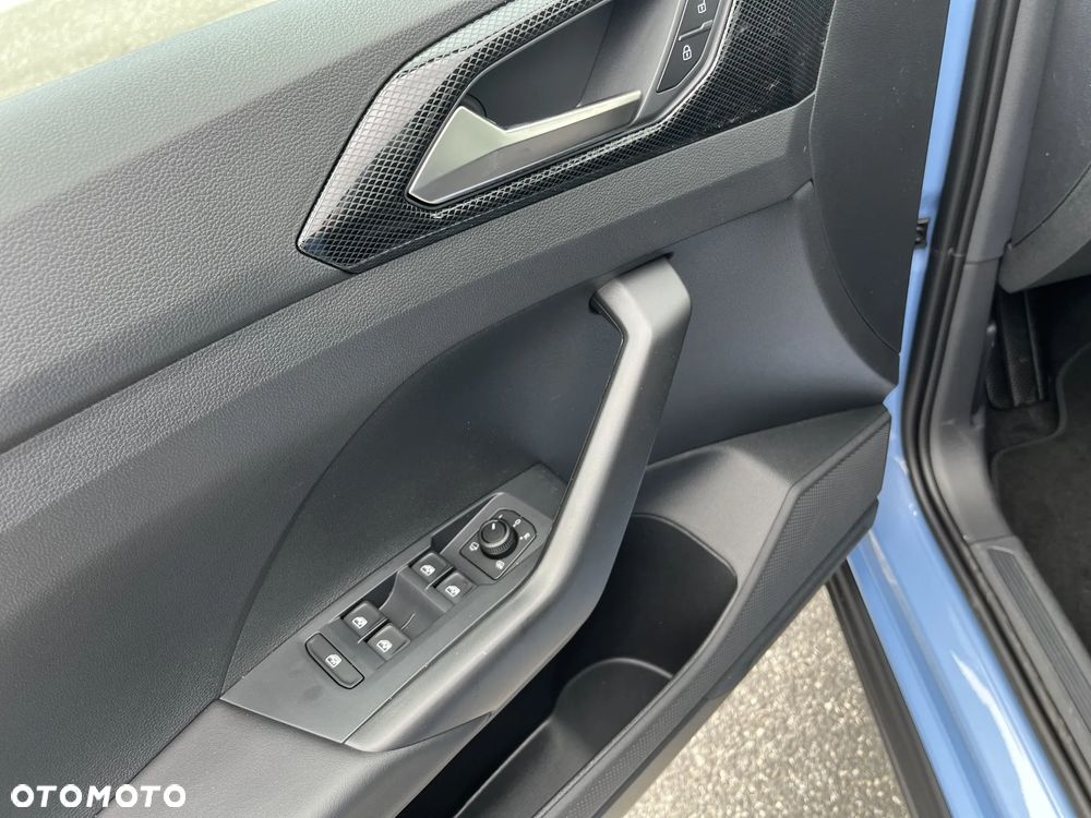 Volkswagen T-Cross 1.0 TSI Life Plus DSG - 24