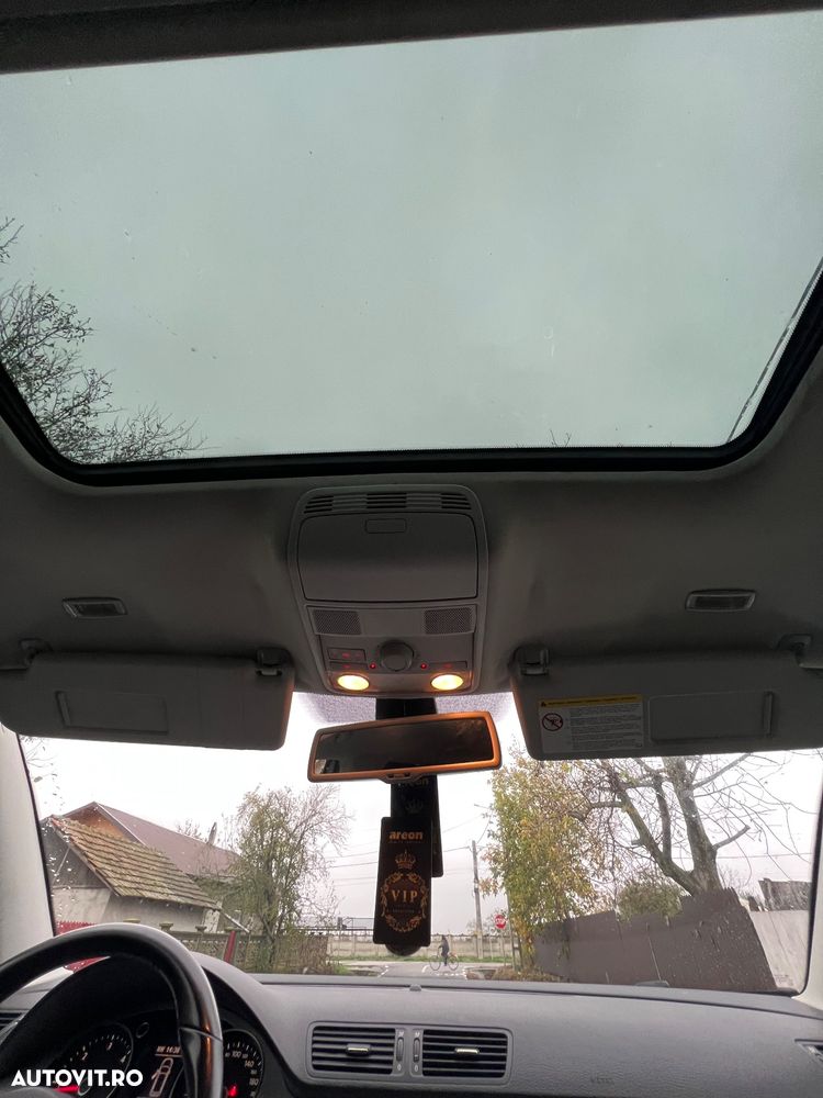 Volkswagen Passat Variant 1.6 TDI BlueMotion Technology Comfortline - 15