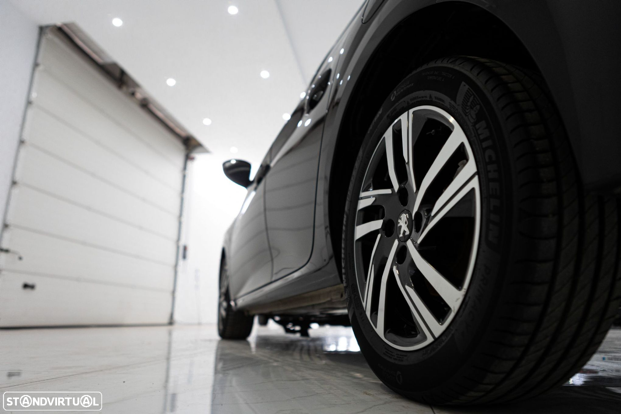 Peugeot 208 1.2 PureTech Allure - 6