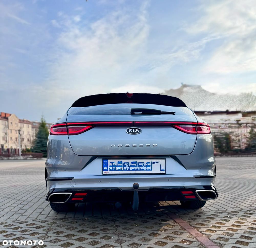 Kia ProCeed - 8