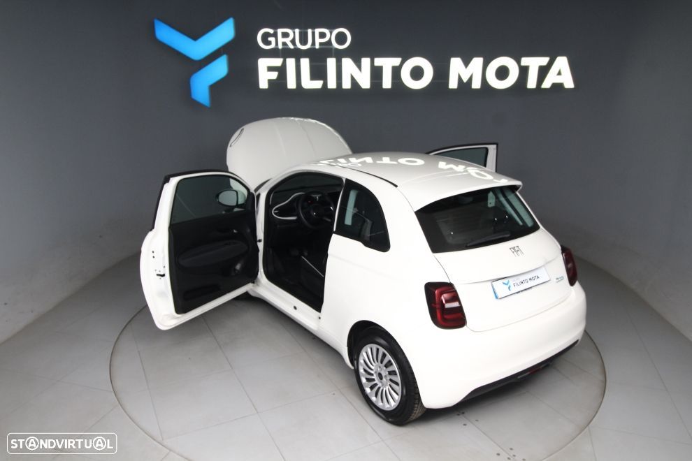 Fiat 500e Action - 11