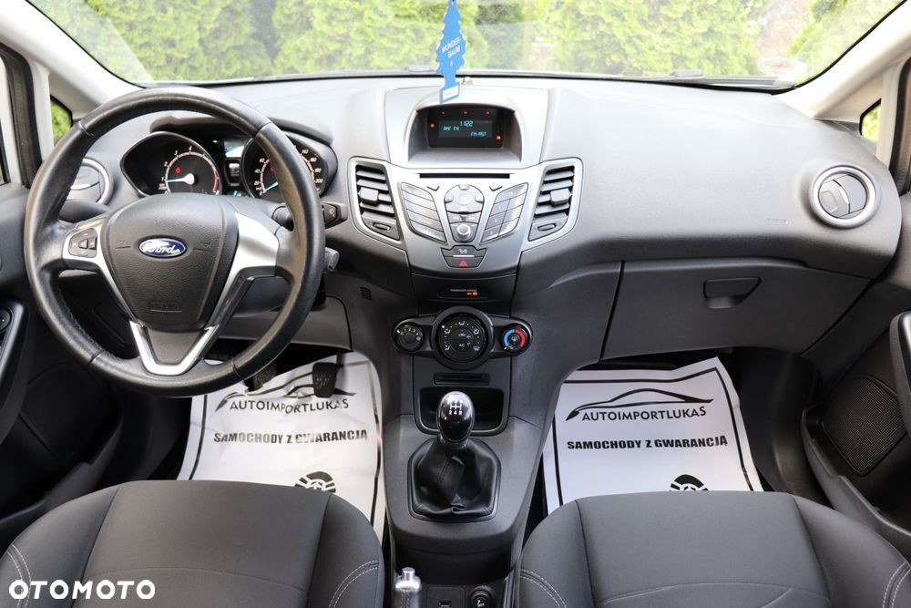 Ford Fiesta - 10