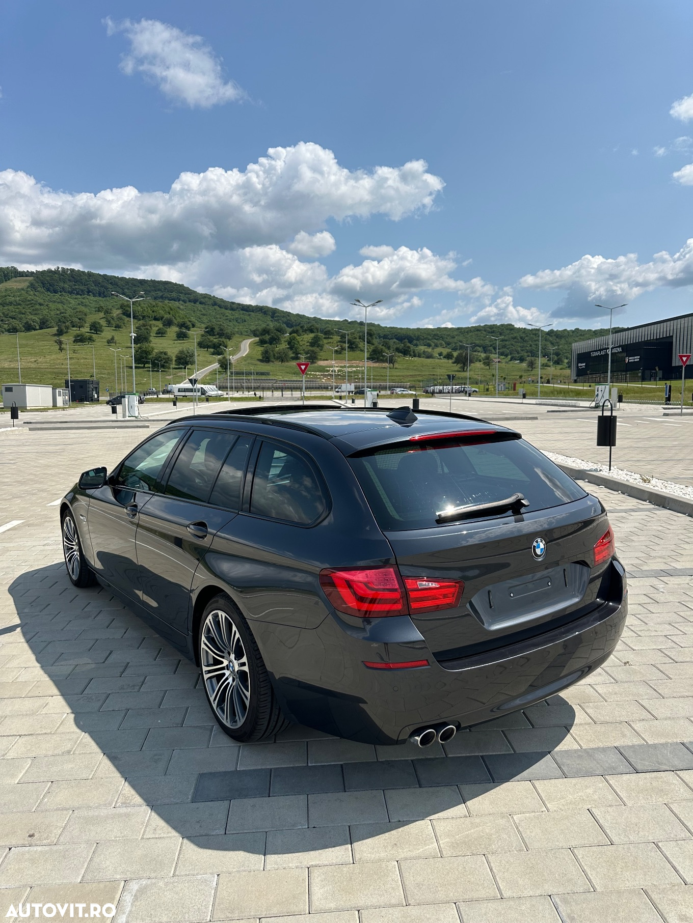 BMW Seria 5 520d Touring Aut. Modern Line - 4
