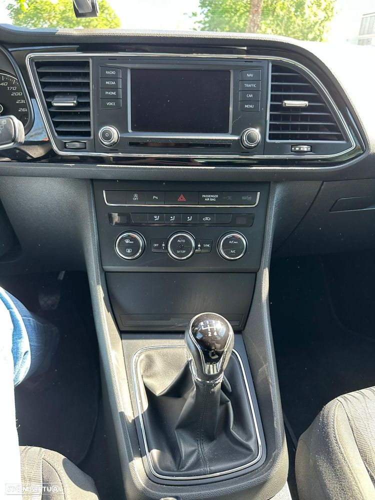 SEAT Leon 1.6 TDI Style Ecomotive - 10