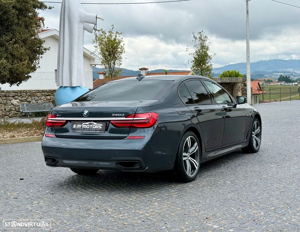 BMW 740 d xDrive Pack M Auto - 5