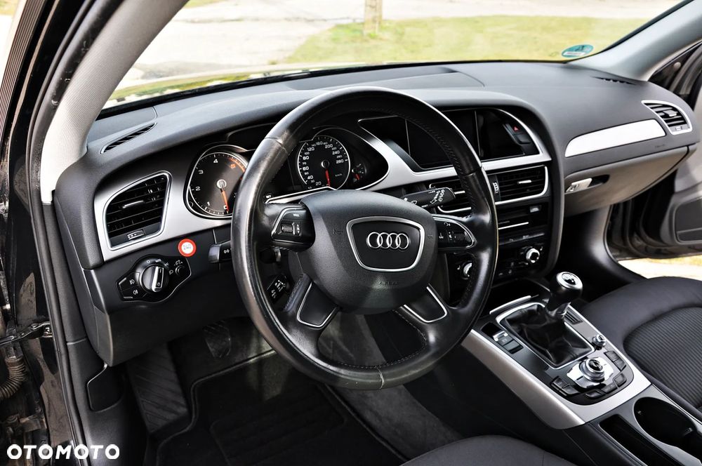 Audi A4 Avant 2.0 TDI ultra - 22