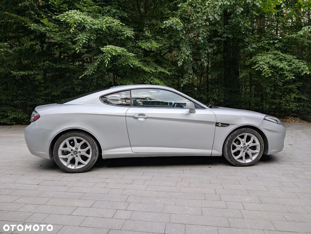 Hyundai Coupe - 2