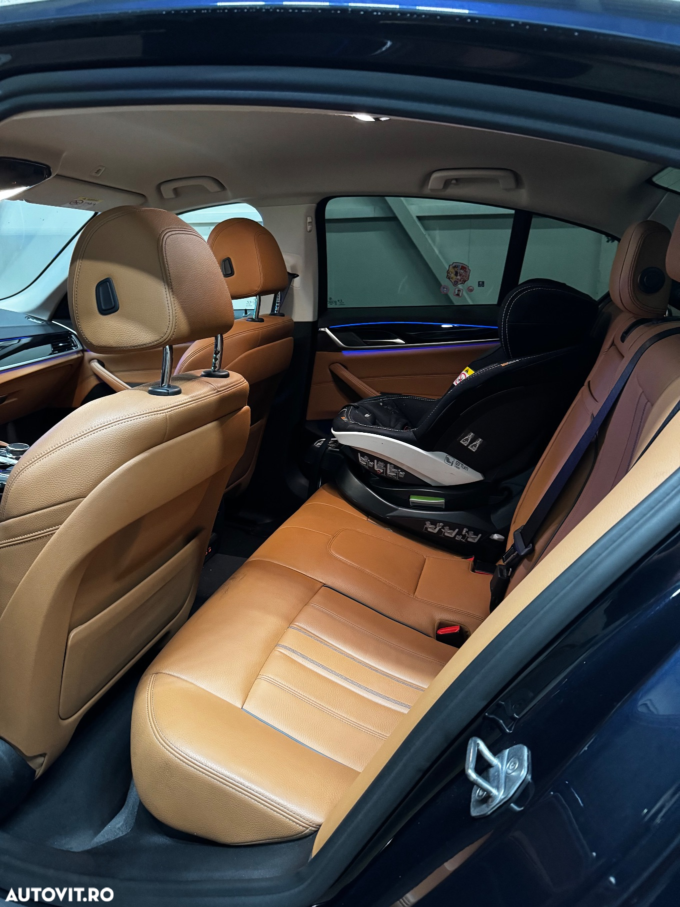 BMW Seria 5 530i Aut. Luxury Line - 38