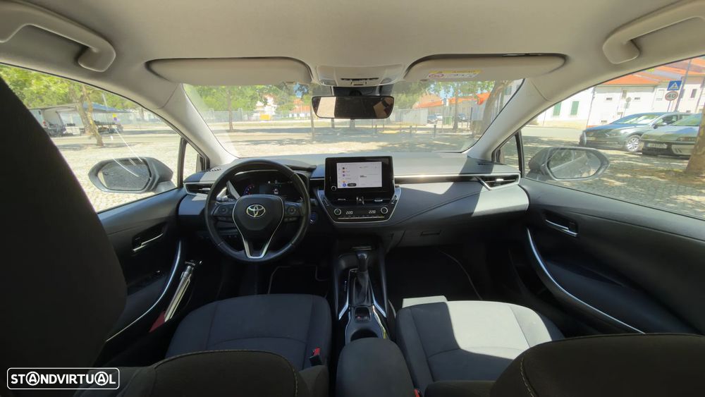 Toyota Corolla SD 1.8 Hybrid Exclusive - 9