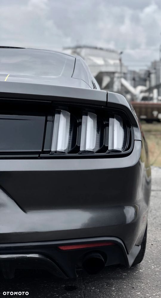 Ford Mustang 2.3 EcoBoost - 9