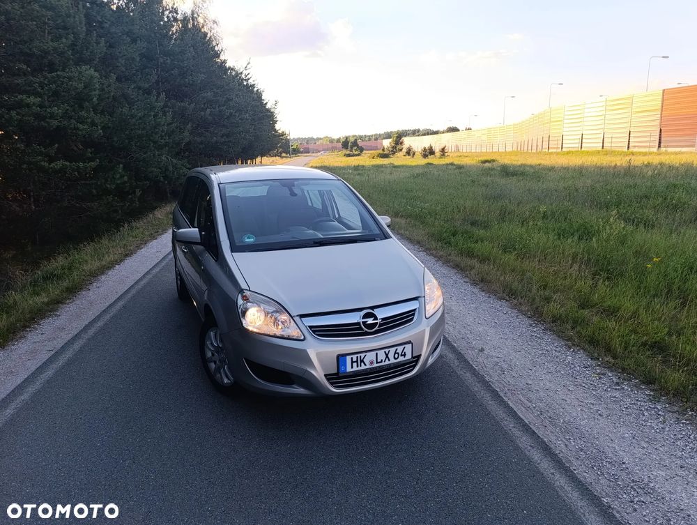 Opel Zafira 1.6 ecoFLEX Family - 6
