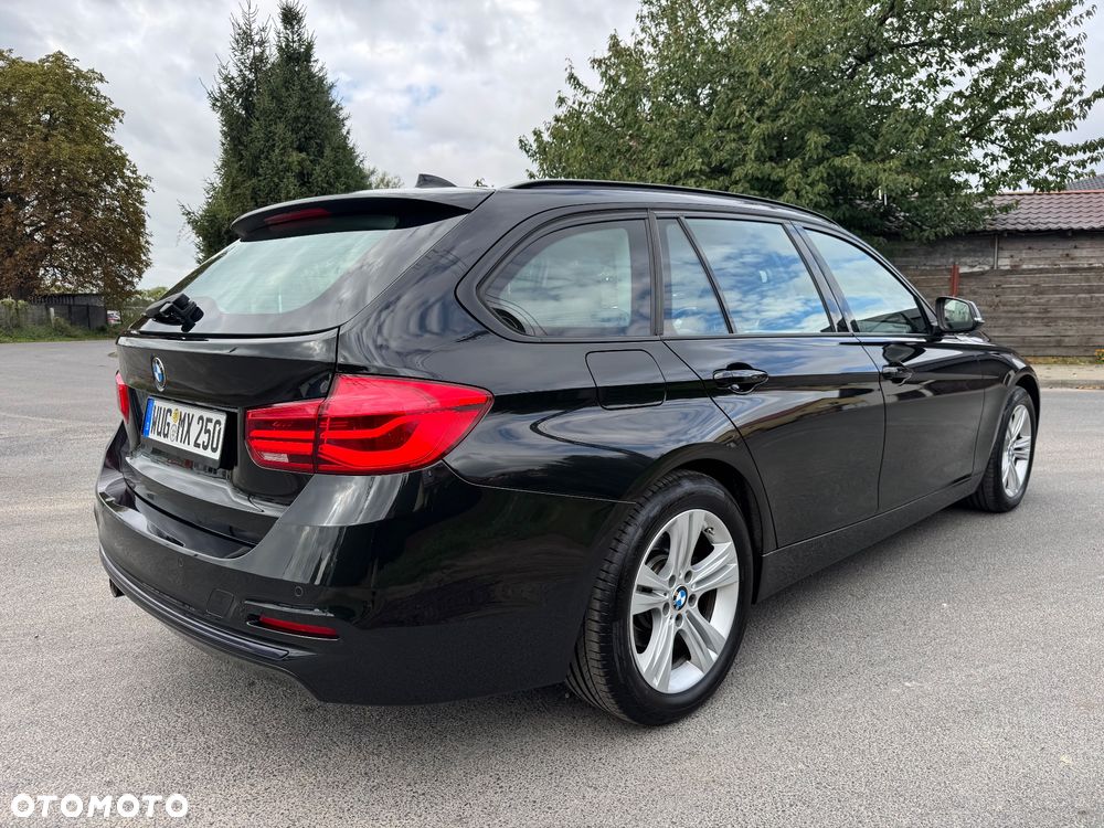 BMW Seria 3 320d xDrive Sport Line - 10