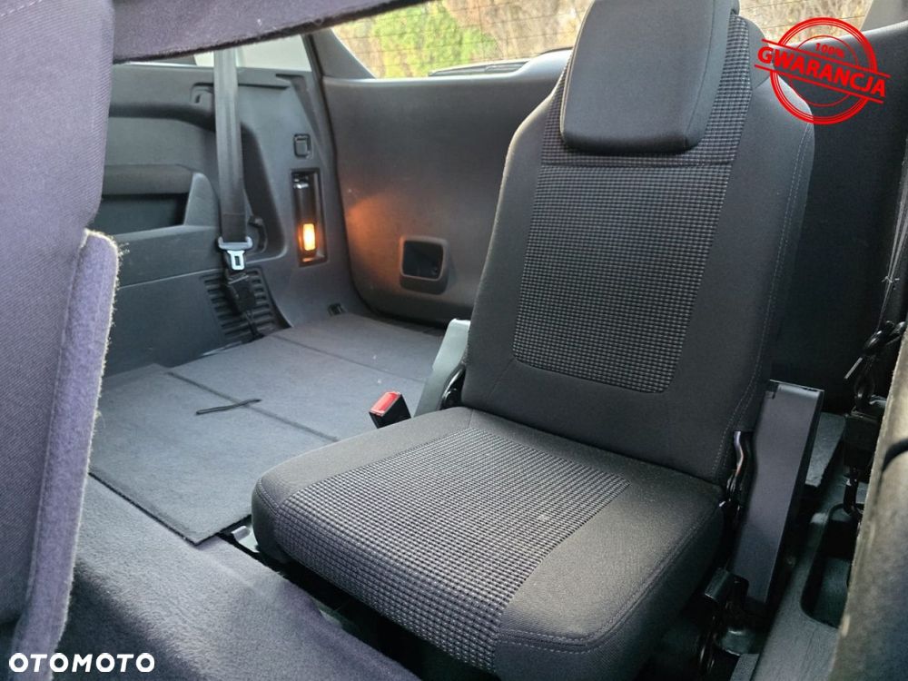 Peugeot 5008 - 22