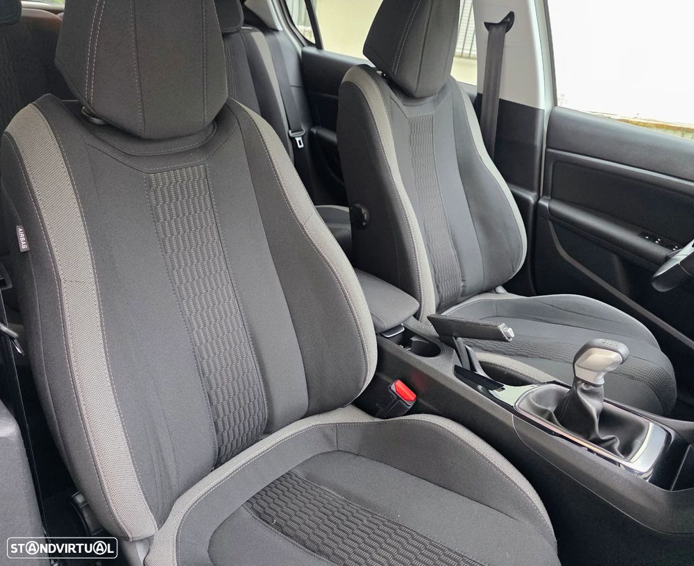 Peugeot 308 1.6 BlueHDi Style - 44