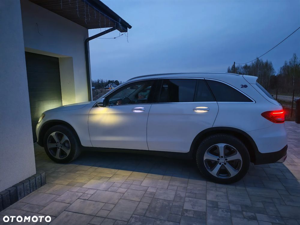 Mercedes-Benz GLC - 23