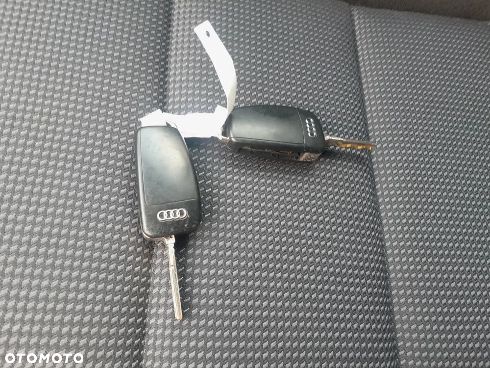 Audi A3 3-drzwiowe 1.4 TFSI Attraction - 18