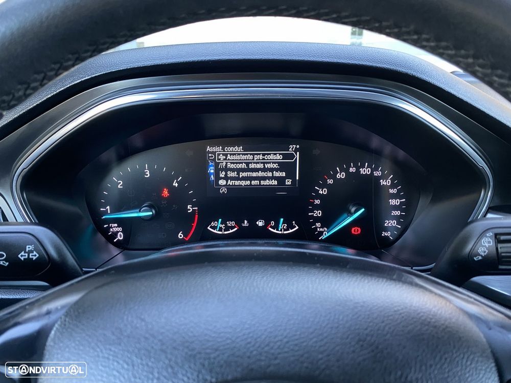 Ford Focus SW 1.5 TDCi EcoBlue Titanium - 30