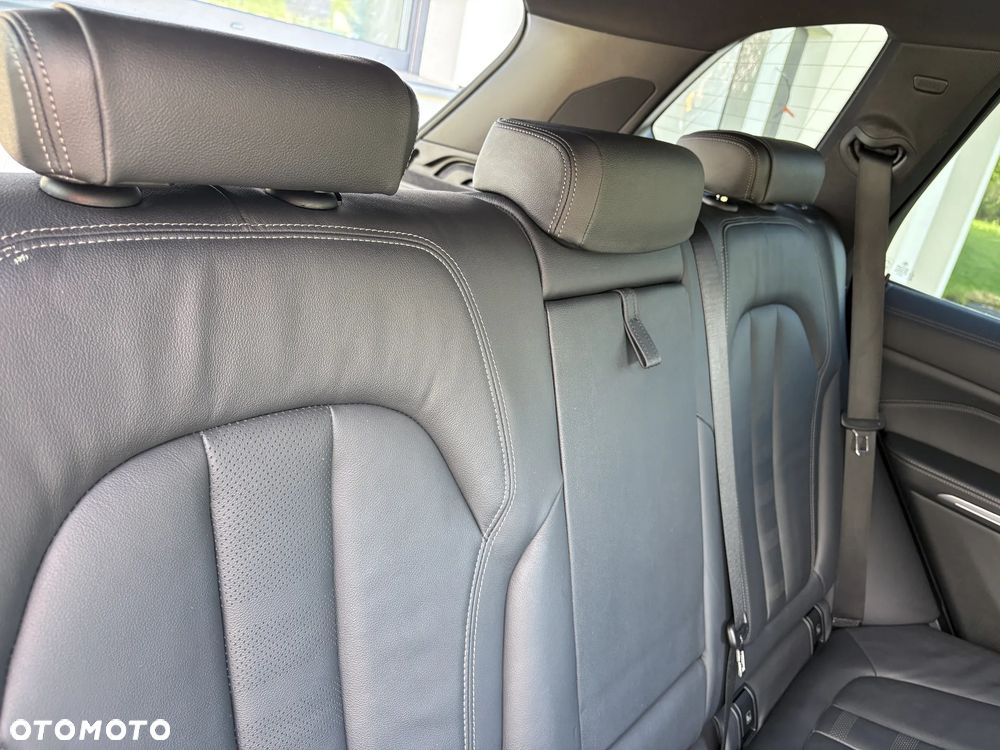 BMW X5 xDrive25d - 8