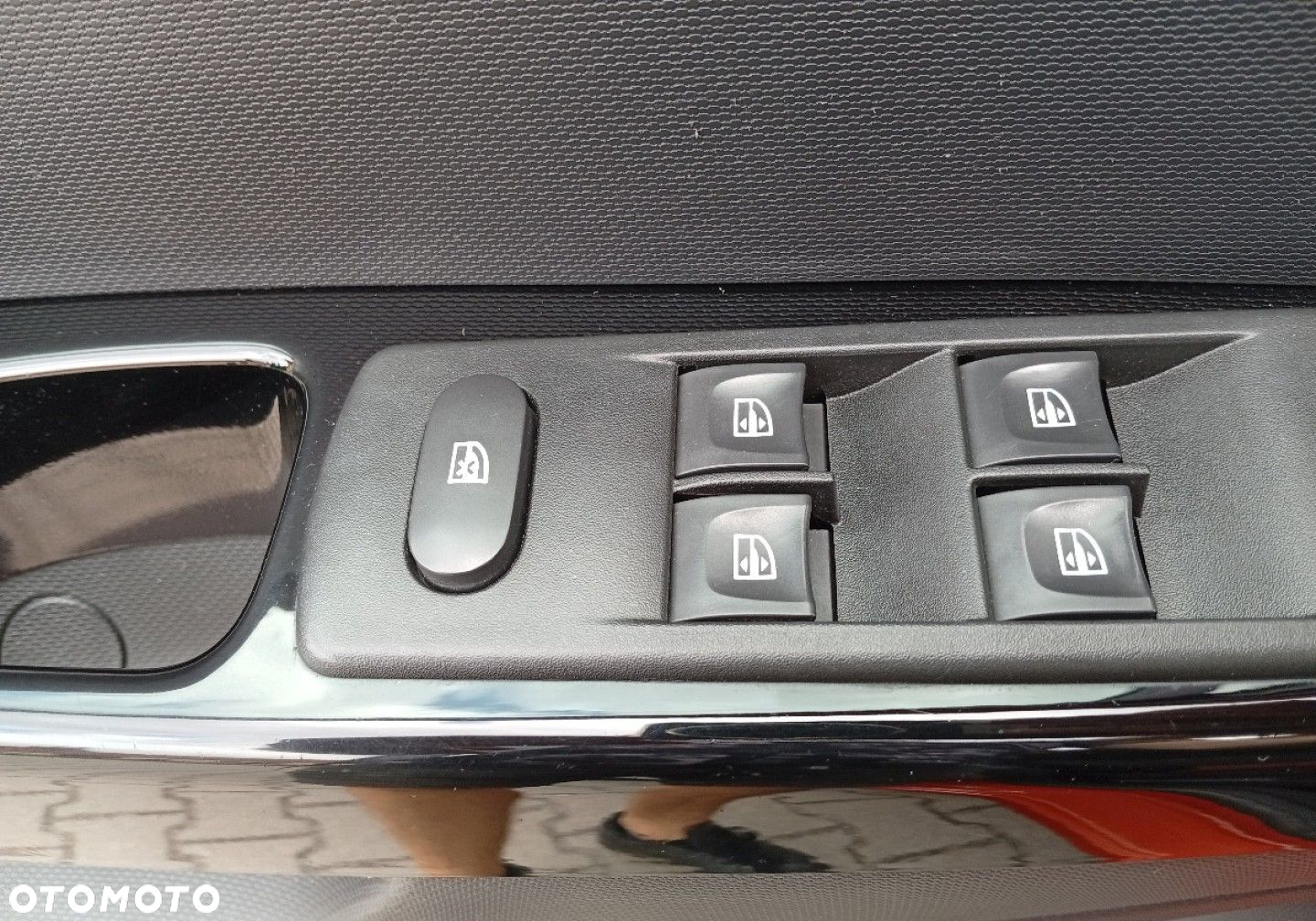Renault Captur - 24