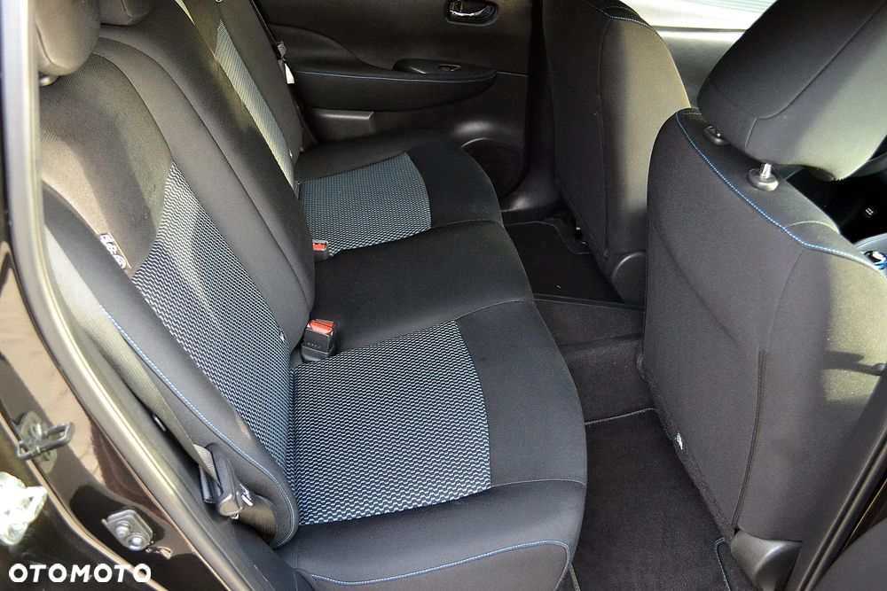 Nissan Leaf 40 kWh ACENTA - 21