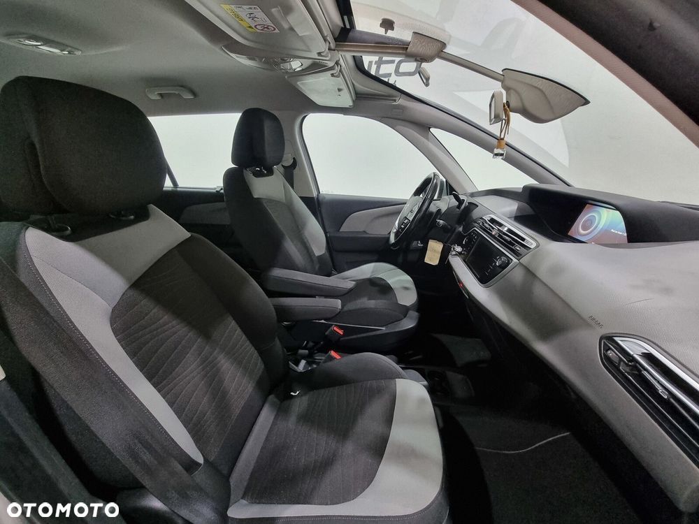 Citroën C4 Grand Picasso - 12