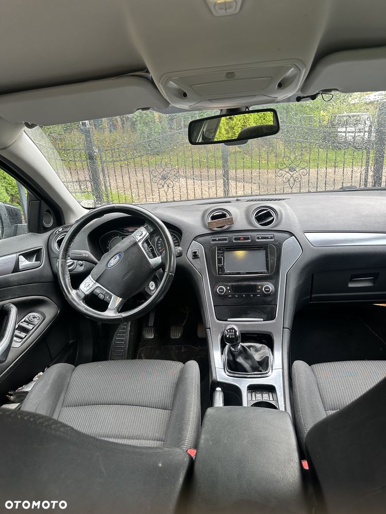Ford Mondeo - 4