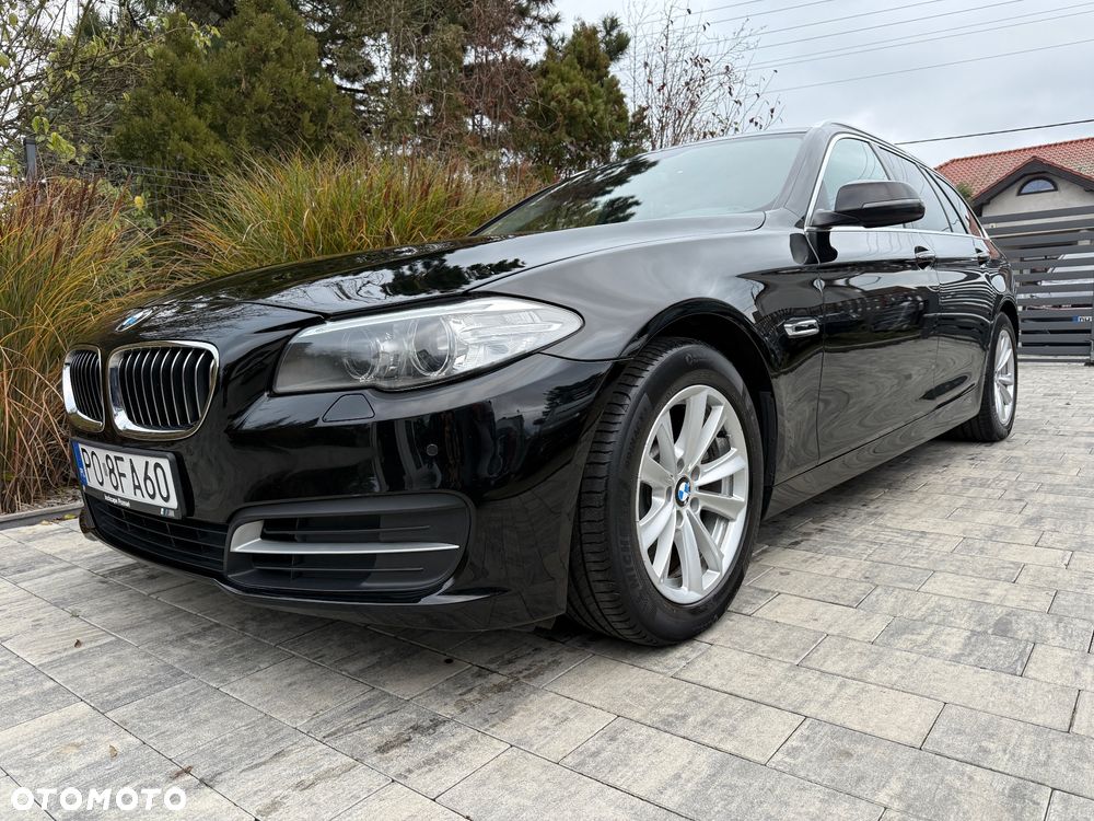 BMW Seria 5 525d xDrive - 1