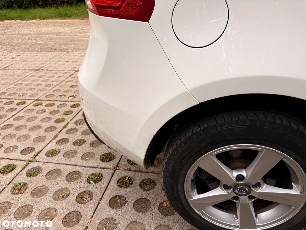 Volvo V40 D2 Momentum - 6