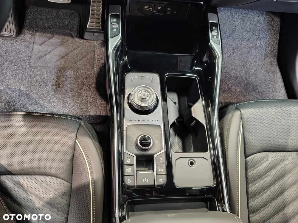 Kia Sorento - 23