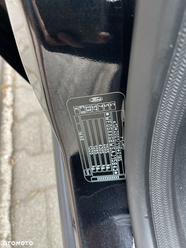 Ford S-Max - 31
