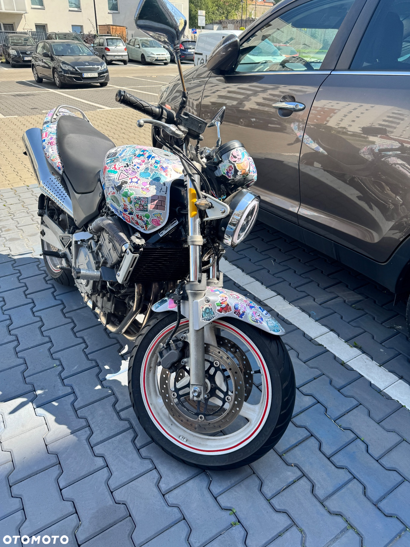 Honda Hornet - 4