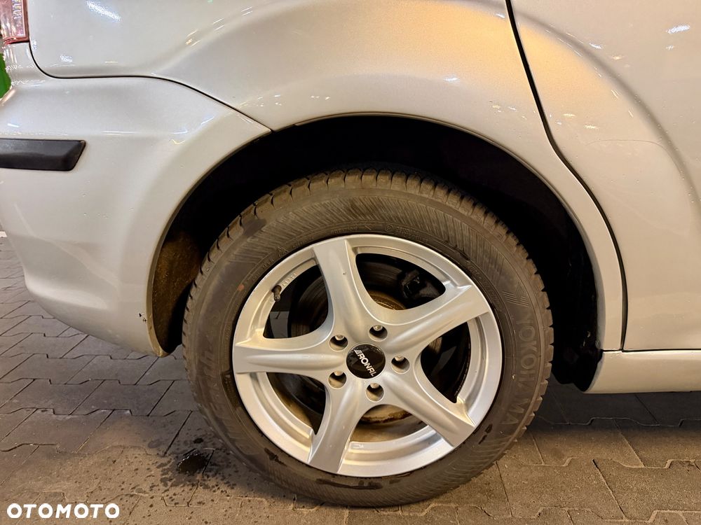 Toyota Corolla Verso 1.8 Multi-Mode Sol - 10