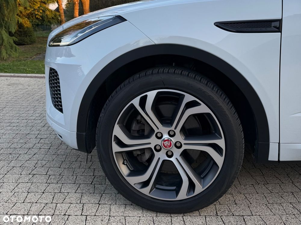Jaguar E-Pace P250 AWD First Edition - 8