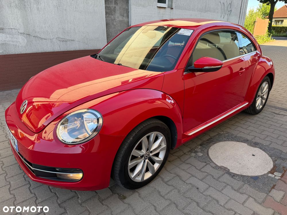 Volkswagen New Beetle - 1
