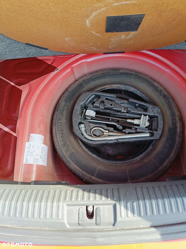 Volkswagen Polo - 13