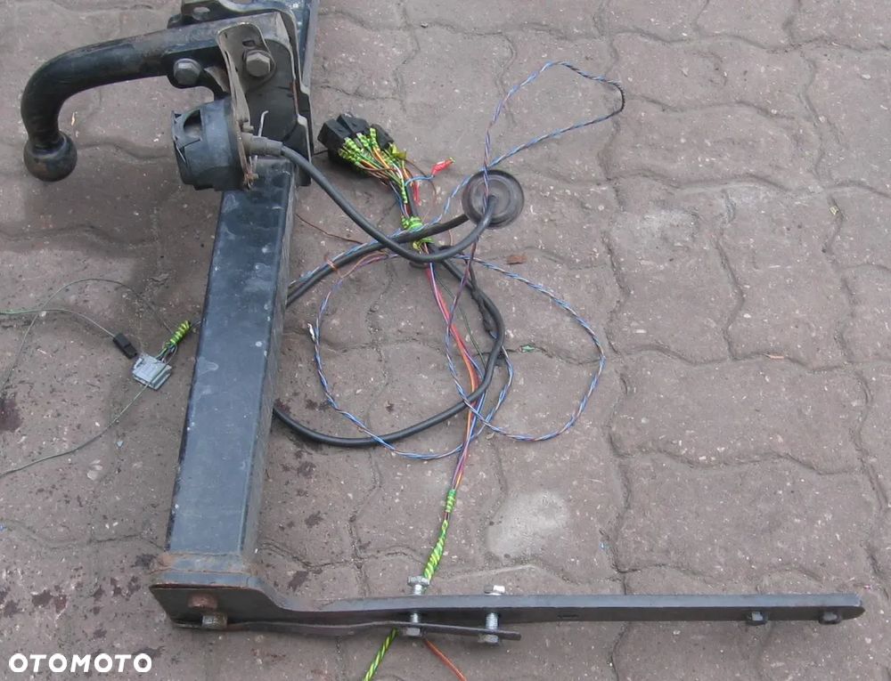 hak kula zaczep FORD  S-MAX  I - 8