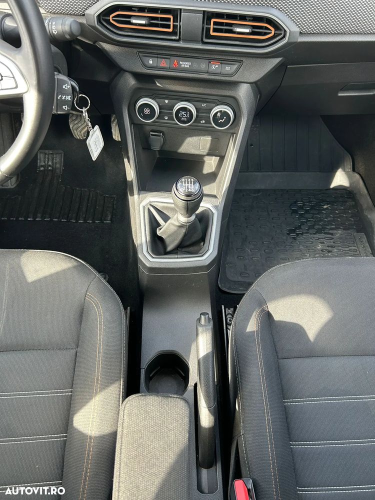 Dacia Sandero TCe 90 MT5 Expression - 18