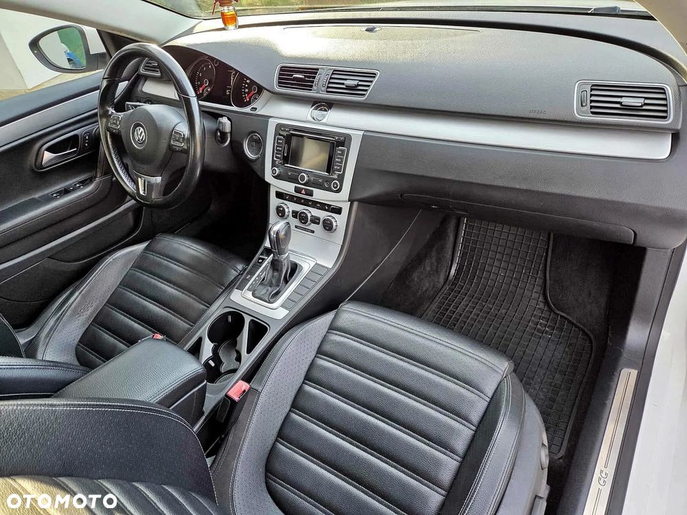 Volkswagen CC 2.0 TSI DSG - 12