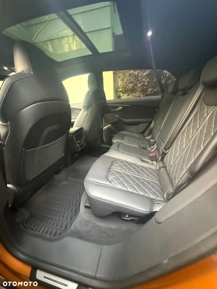 Audi Q8 - 11
