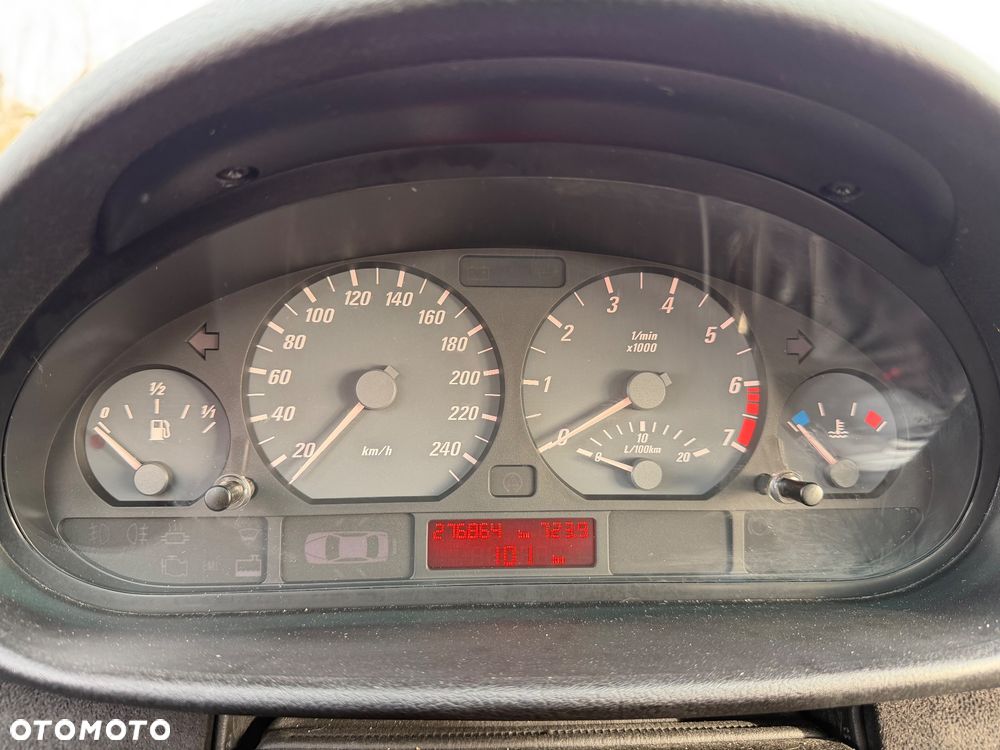 BMW Seria 3 320 Ci - 13