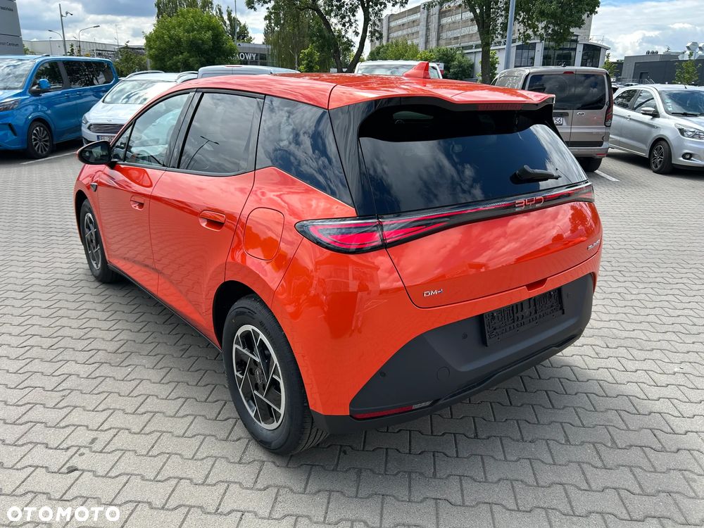 BYD Dolphin G Active E-CVT - 12