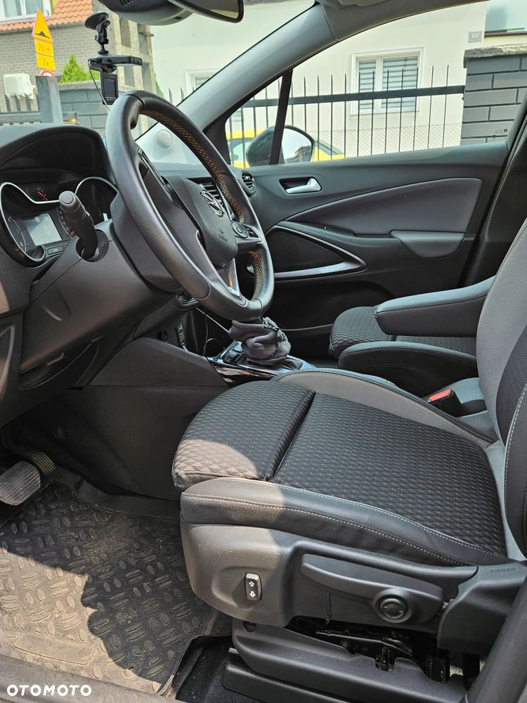 Opel Crossland X ver-1-2-t-120-lat-s-s - 4