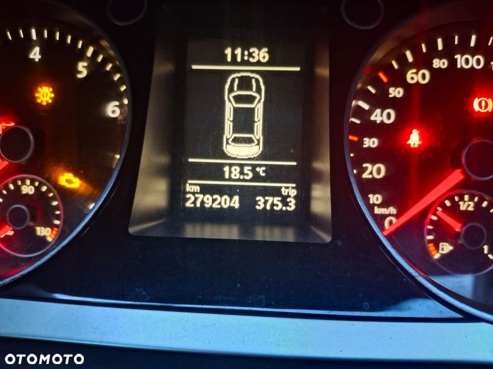 Volkswagen Passat 1.8 TSI Trendline - 7