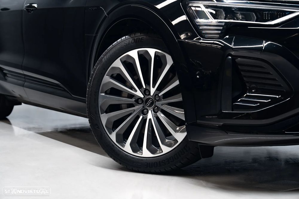 Audi Q8 e-Tron Sportback 50 quattro S line - 4