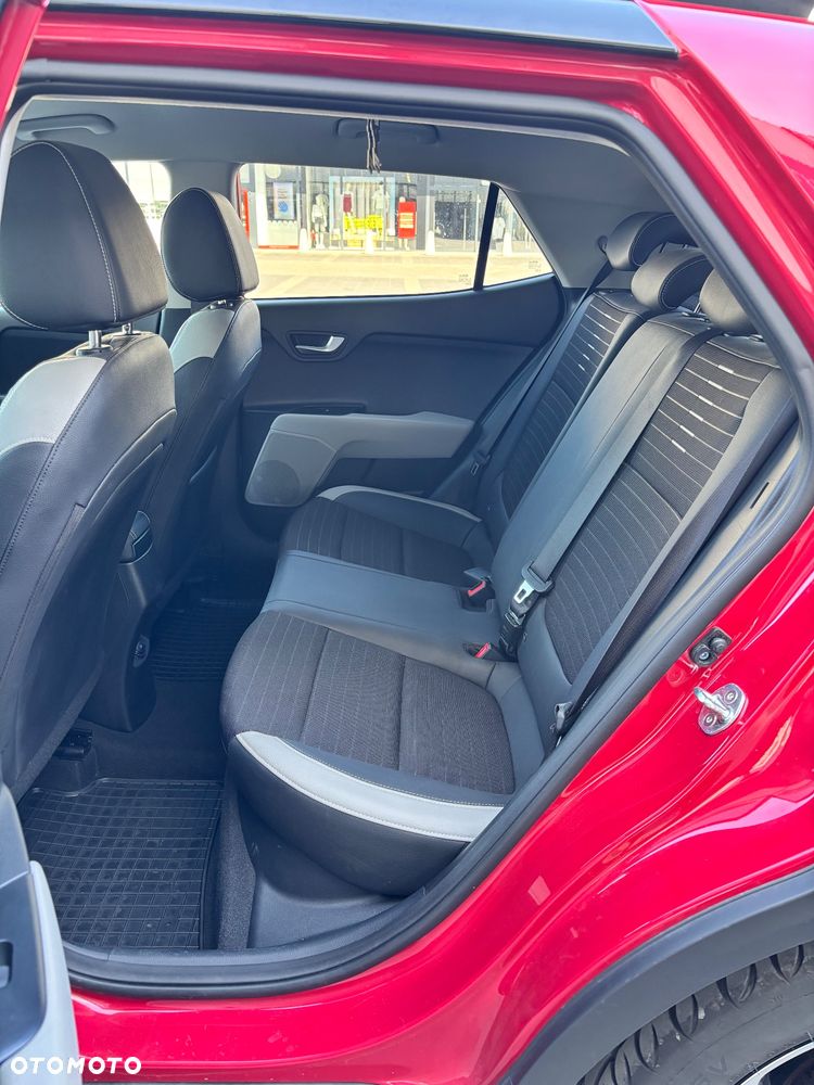 Kia Stonic 1.2 L - 9