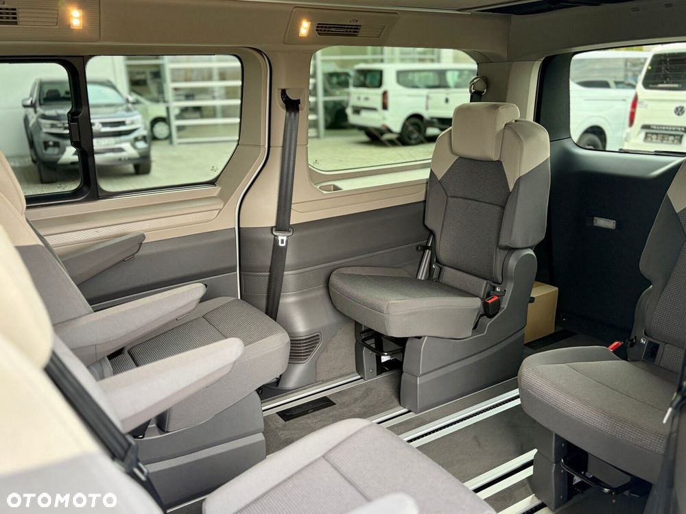 Volkswagen California - 24