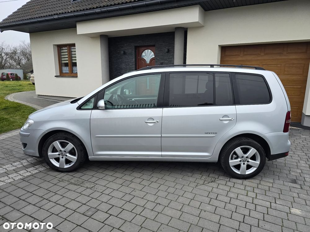 Volkswagen Touran 1.6 United - 2