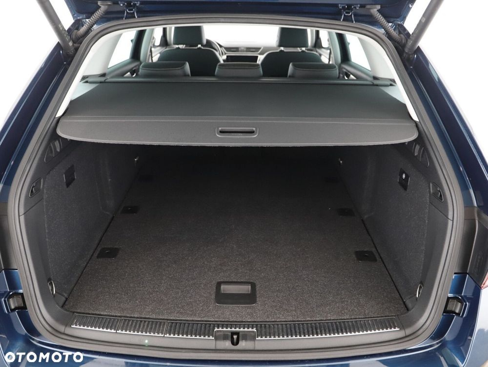 Skoda Superb 2.0 TDI SCR L&K DSG - 25